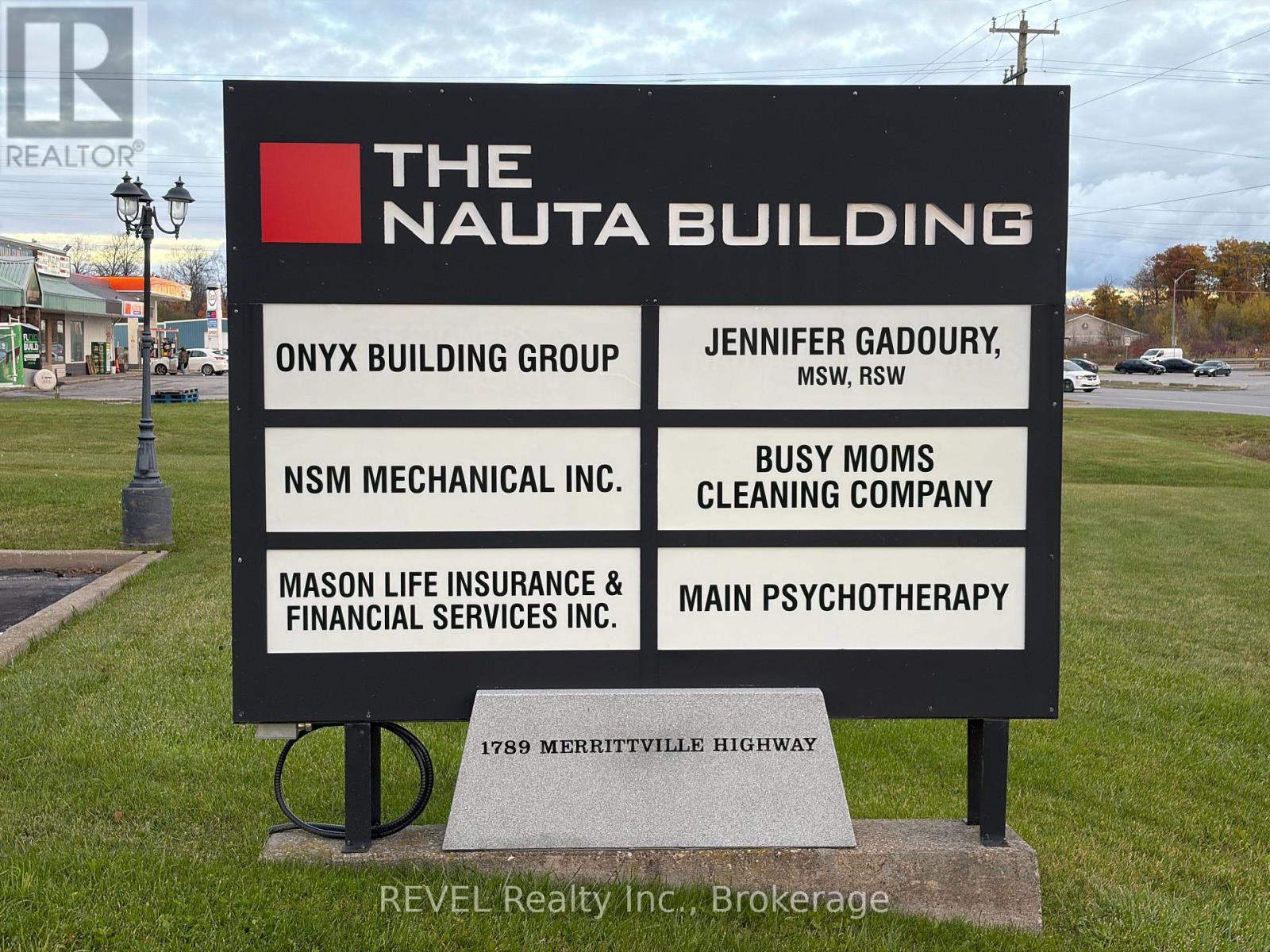 9 - 1789 Merrittville Highway, Thorold (Hurricane/merrittville), Ontario  L3B 5N5 - Photo 4 - X12499786