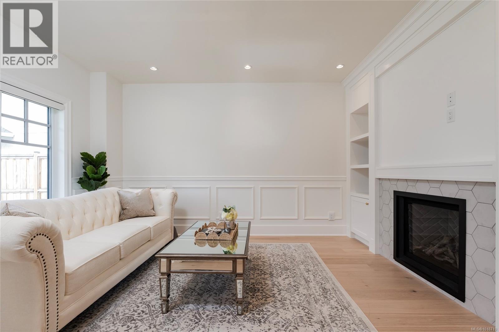 4829 Cordova Bay Rd, Saanich, British Columbia  V8Y 2J8 - Photo 38 - 1018719