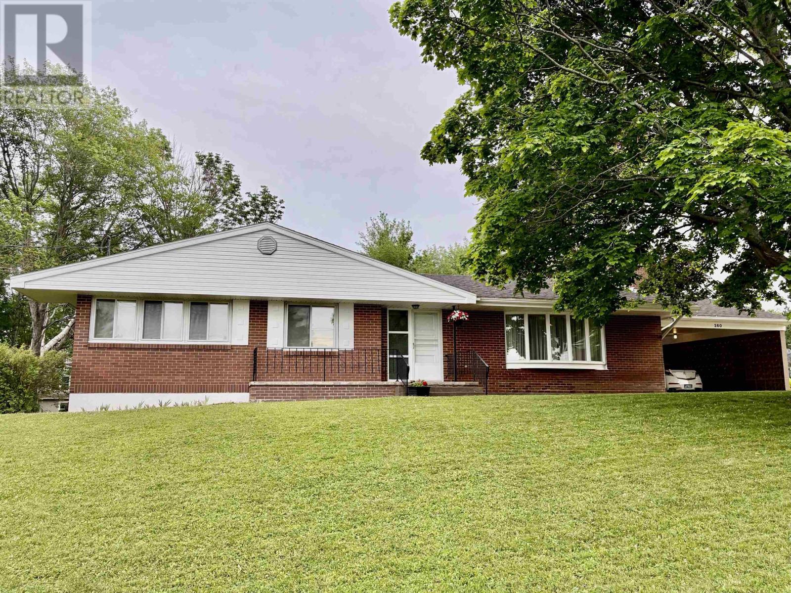 260 Linden Avenue, New Glasgow, Nova Scotia  B2H 2A7 - Photo 1 - 202517285