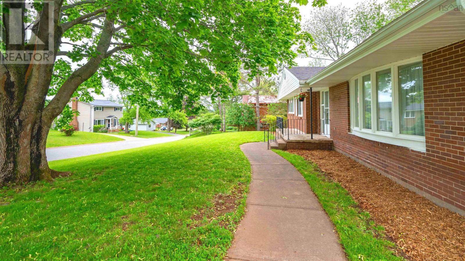 260 Linden Avenue, New Glasgow, Nova Scotia  B2H 2A7 - Photo 3 - 202517285