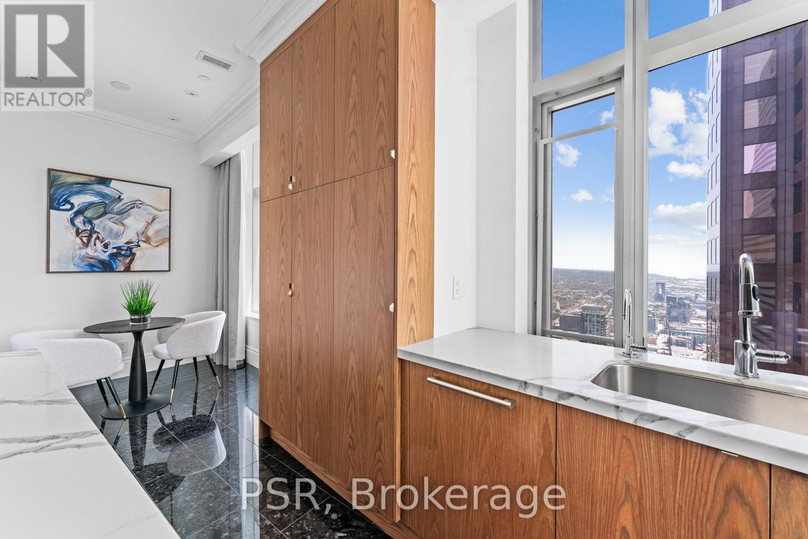 4804 - 311 Bay Street, Toronto, Ontario  M5H 4G5 - Photo 11 - C12499736