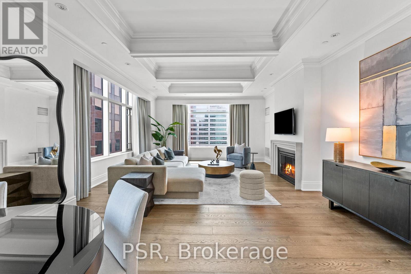 4804 - 311 Bay Street, Toronto, Ontario  M5H 4G5 - Photo 2 - C12499736