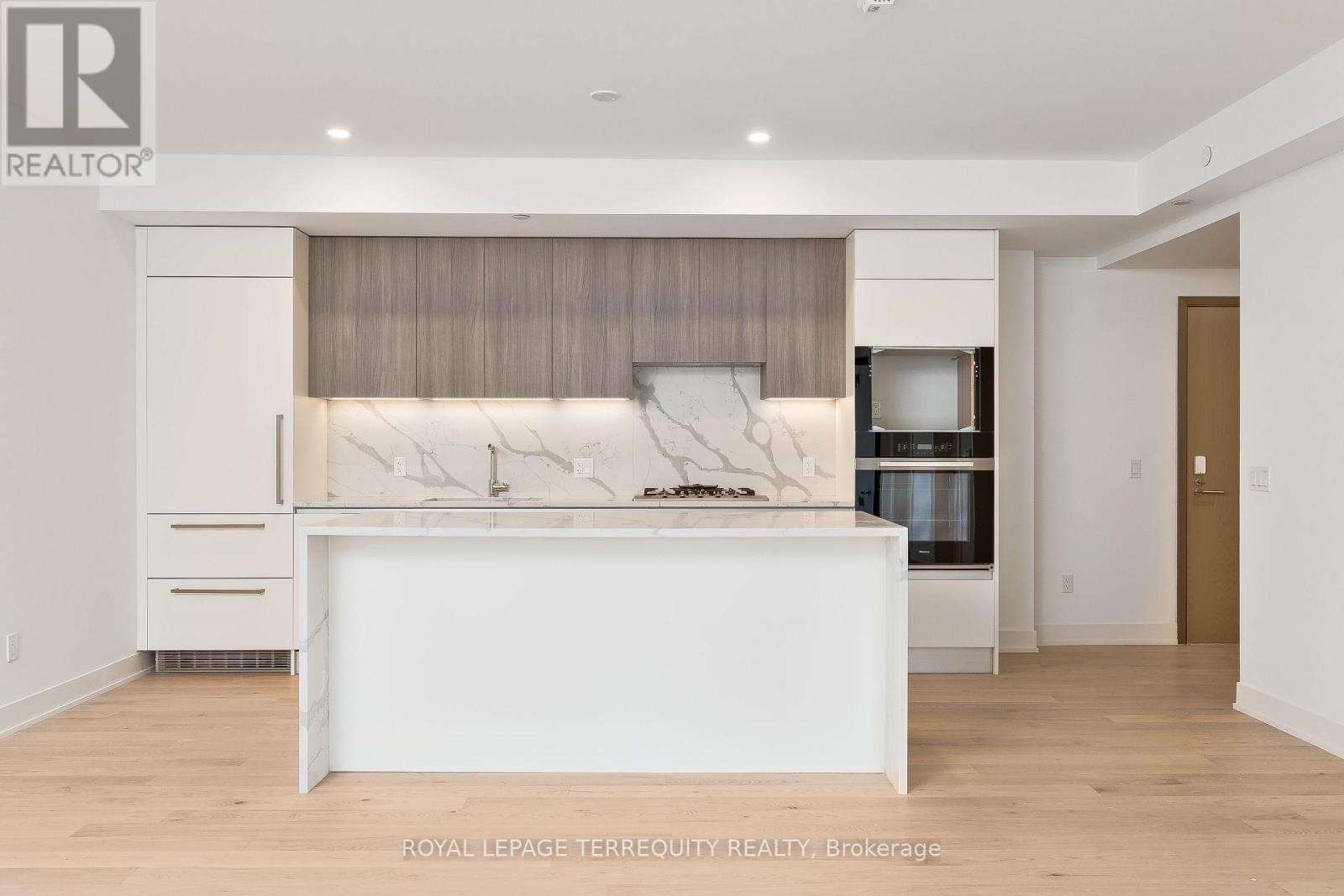 207 - 200 Keewatin Avenue, Toronto, Ontario  M4P 1Z8 - Photo 4 - C12499776