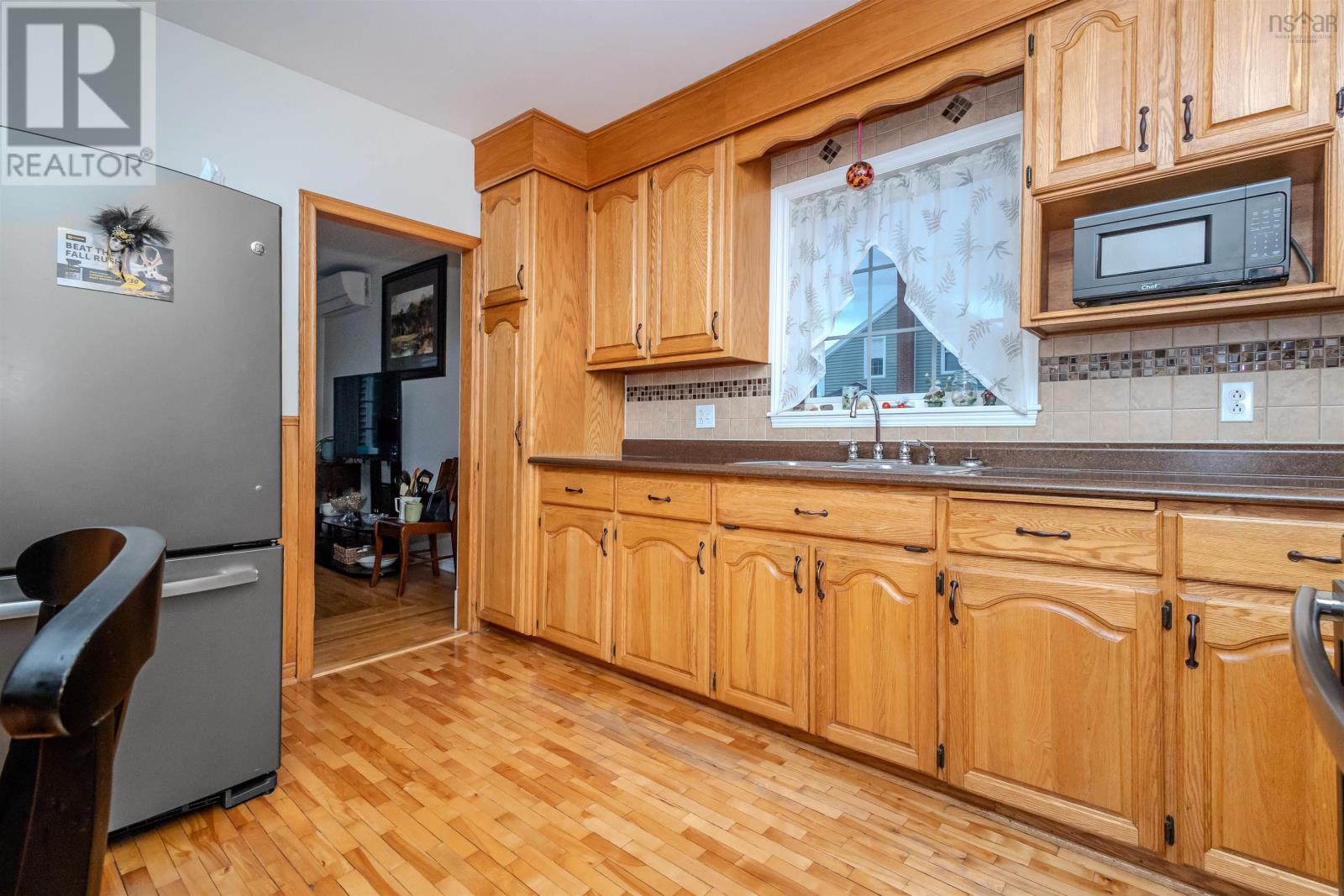 3 Essex Street, Glace Bay, Nova Scotia  B1A 5H3 - Photo 17 - 202524198