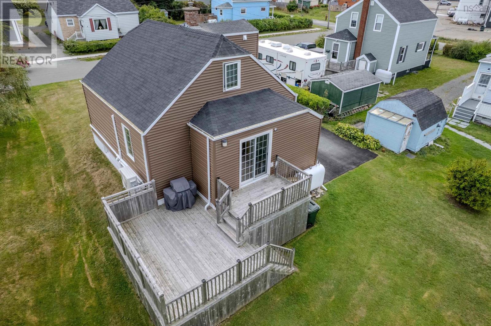 3 Essex Street, Glace Bay, Nova Scotia  B1A 5H3 - Photo 6 - 202524198