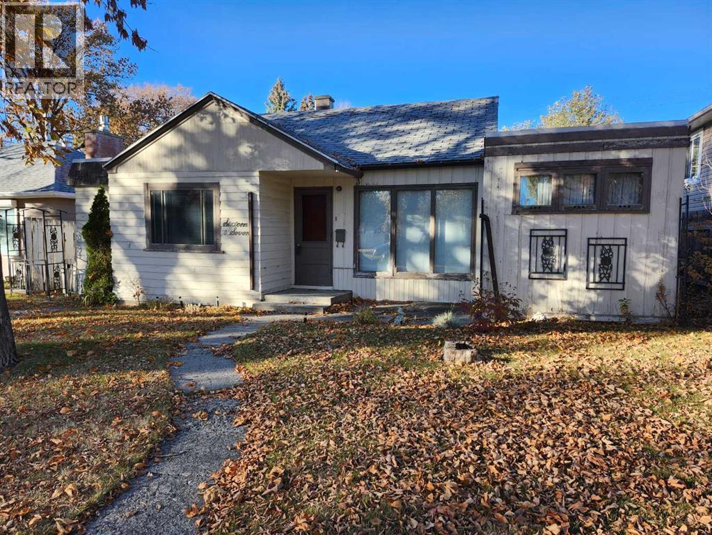 1607 10 Avenue S, Lethbridge, Alberta