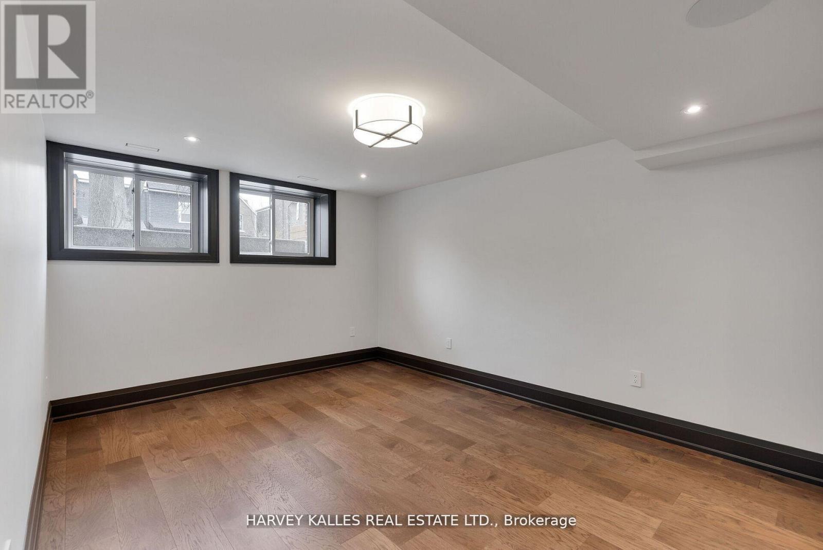 498 Roxton Road, Toronto, Ontario  M6G 3R4 - Photo 41 - C12368184