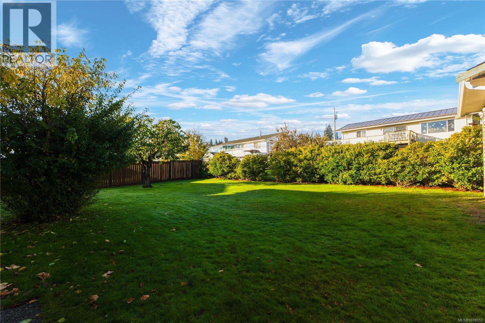 60 Mclean St, Campbell River, British Columbia  V9W 2L9 - Photo 30 - 1018552