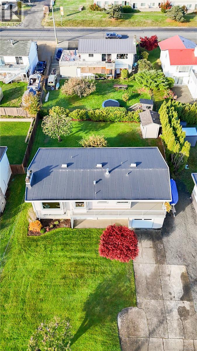 60 Mclean St, Campbell River, British Columbia  V9W 2L9 - Photo 38 - 1018552