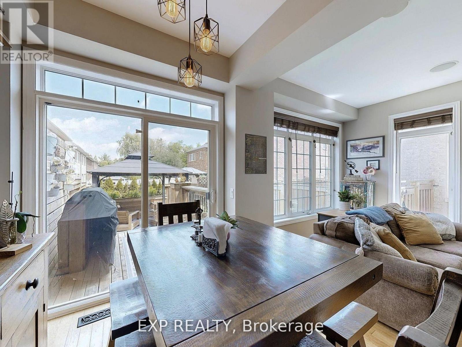 9 Samba Street, Richmond Hill, Ontario  L4E 2Z3 - Photo 14 - N12499760