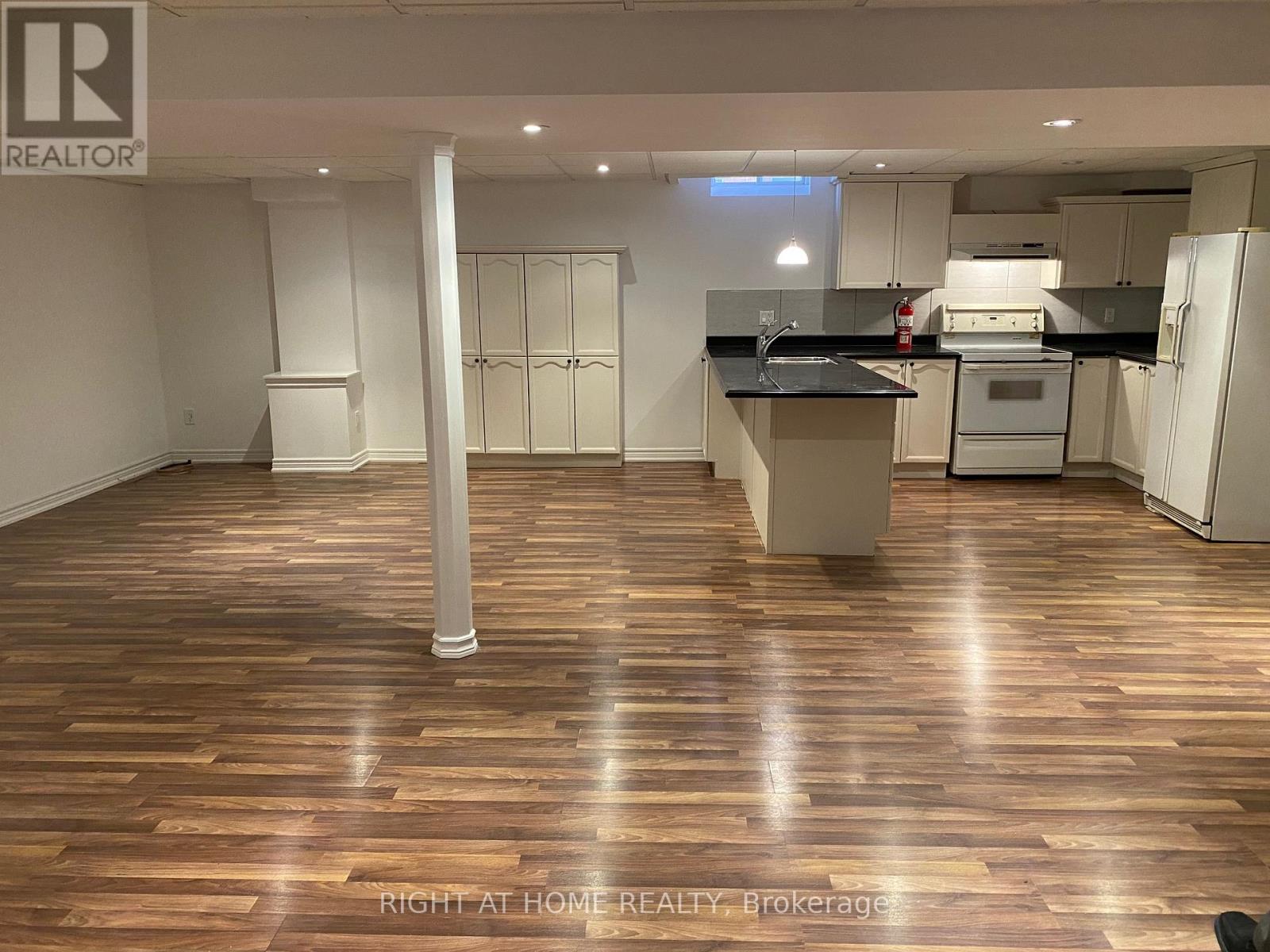 Basement - 198 Novaview Crescent, Vaughan, Ontario  L4L 9L8 - Photo 12 - N12499794