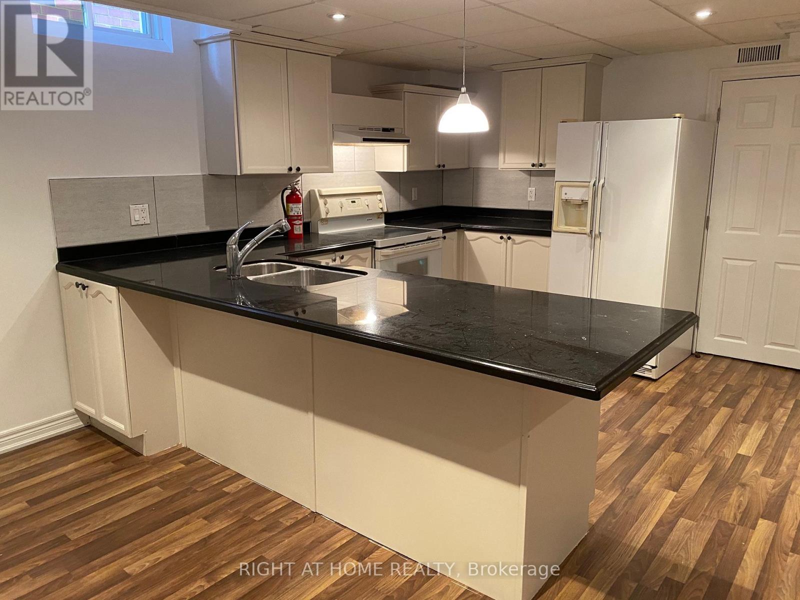 Basement - 198 Novaview Crescent, Vaughan, Ontario  L4L 9L8 - Photo 14 - N12499794