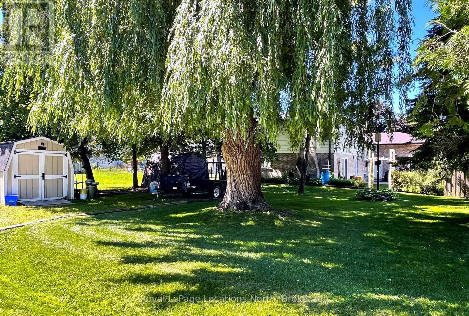 221 John Street, Clearview, Ontario  L0M 1S0 - Photo 6 - S12429112