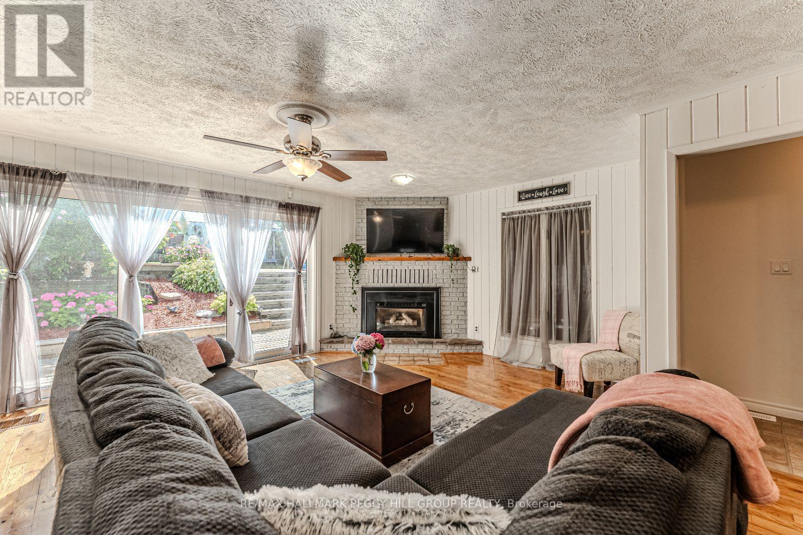 630 William Street, Midland, Ontario  L4R 2T3 - Photo 3 - S12499798