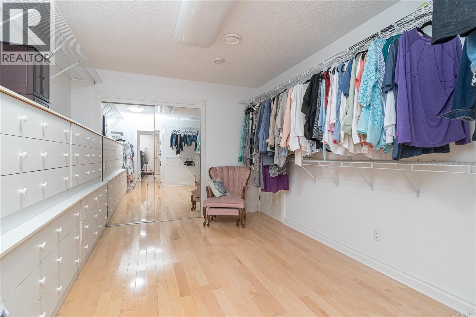 11376 Osprey Pl, North Saanich, British Columbia  V8L 5K6 - Photo 45 - 1018738