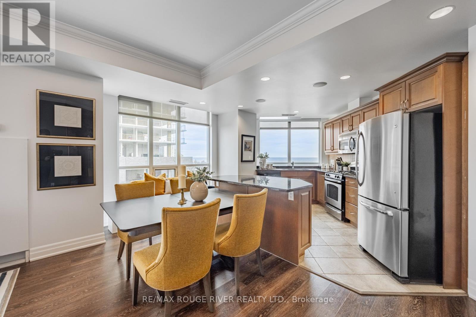 601 - 360 Pearl Street, Burlington, Ontario  L7R 1E1 - Photo 7 - W12499740