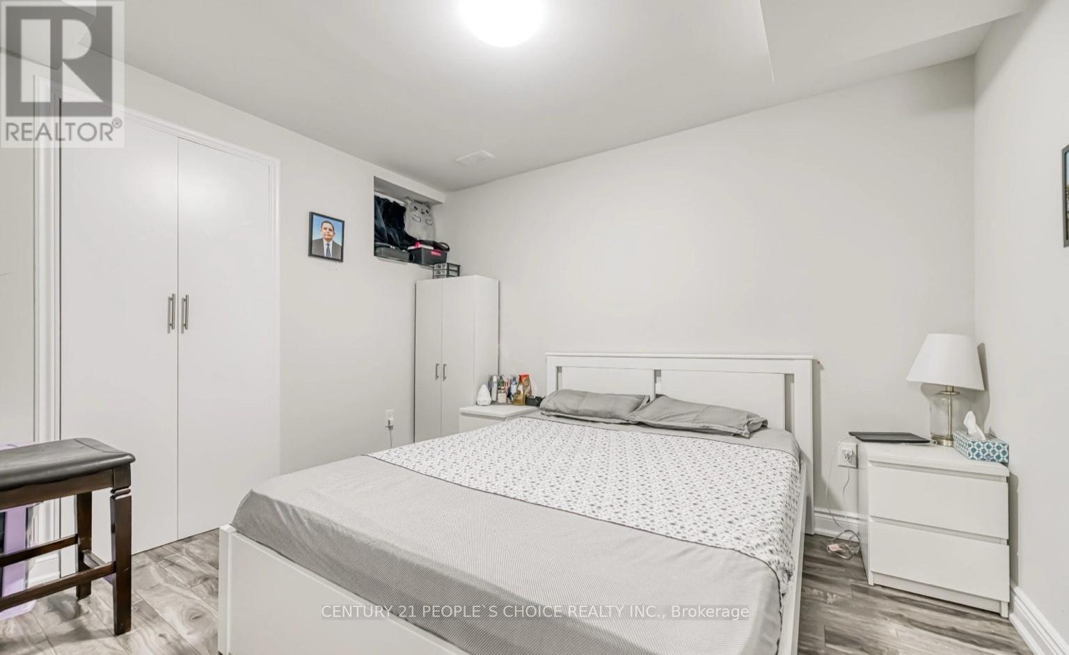 Basement - 33 Ezra Crescent, Brampton, Ontario  L7A 5A6 - Photo 7 - W12499780