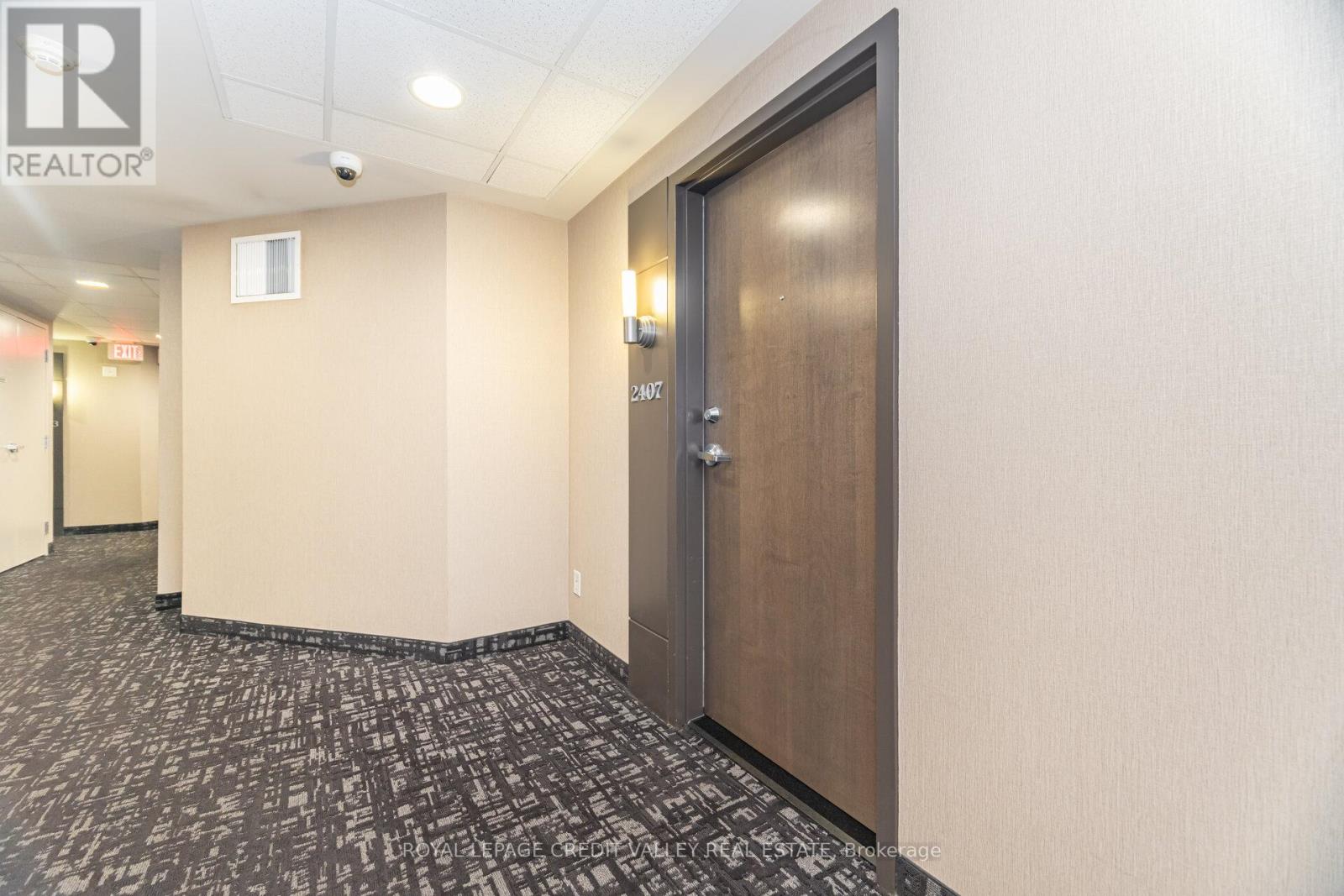 2407 - 9 George Street N, Brampton, Ontario  L6X 0T7 - Photo 4 - W12499790