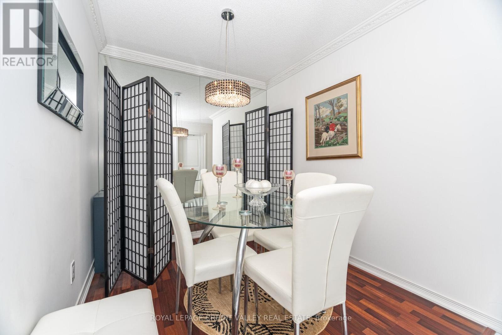 2407 - 9 George Street N, Brampton, Ontario  L6X 0T7 - Photo 8 - W12499790