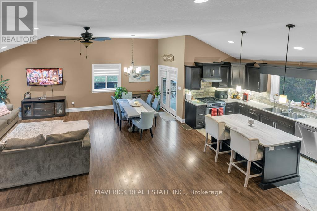 474 King Street W, Ingersoll (Ingersoll - South), Ontario  N5C 3J7 - Photo 10 - X12499812