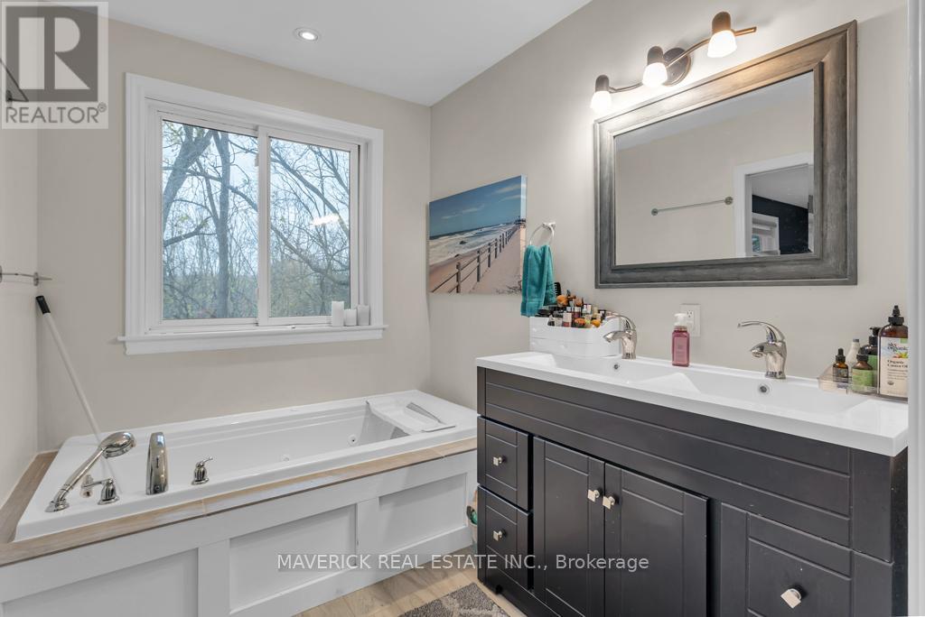 474 King Street W, Ingersoll (Ingersoll - South), Ontario  N5C 3J7 - Photo 15 - X12499812