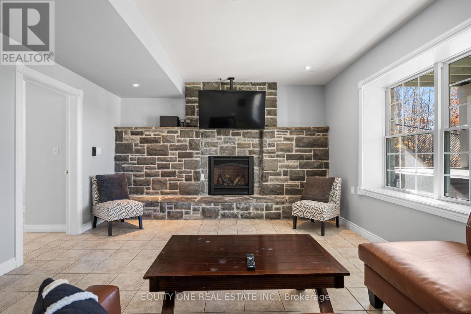 1099c Polar Bear Lane, Frontenac, Ontario  K0H 2P0 - Photo 26 - X12499832