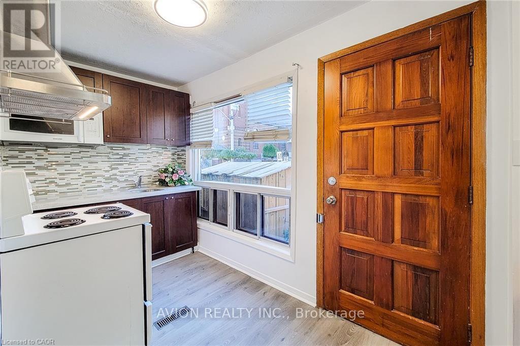 1 - 26 Barton Street W, Hamilton, Ontario  L8L 1A1 - Photo 13 - X12499758