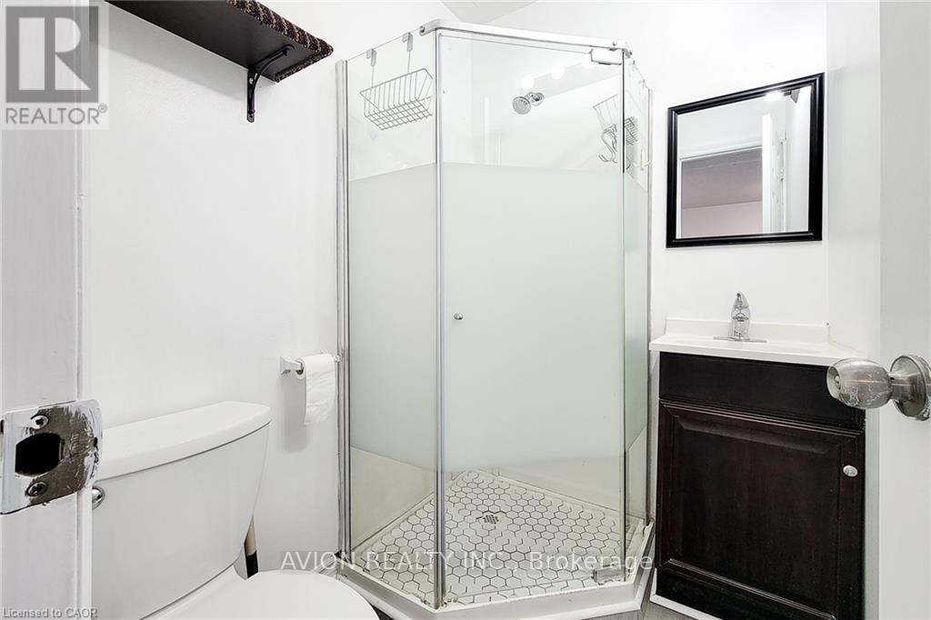 1 - 26 Barton Street W, Hamilton, Ontario  L8L 1A1 - Photo 16 - X12499758