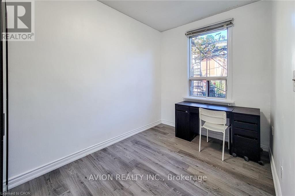 1 - 26 Barton Street W, Hamilton, Ontario  L8L 1A1 - Photo 18 - X12499758