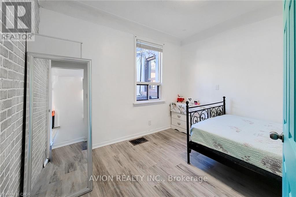 1 - 26 Barton Street W, Hamilton, Ontario  L8L 1A1 - Photo 21 - X12499758