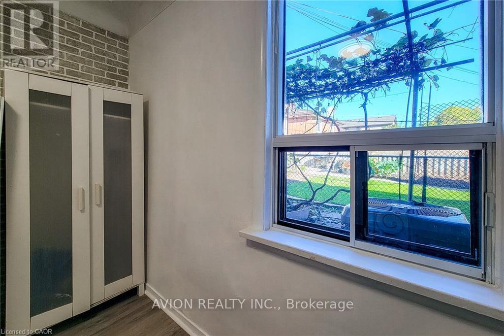 1 - 26 Barton Street W, Hamilton, Ontario  L8L 1A1 - Photo 25 - X12499758