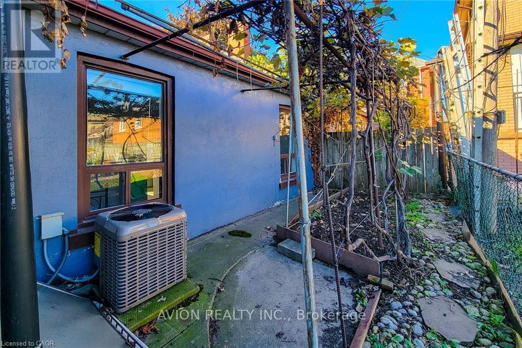 1 - 26 Barton Street W, Hamilton, Ontario  L8L 1A1 - Photo 29 - X12499758