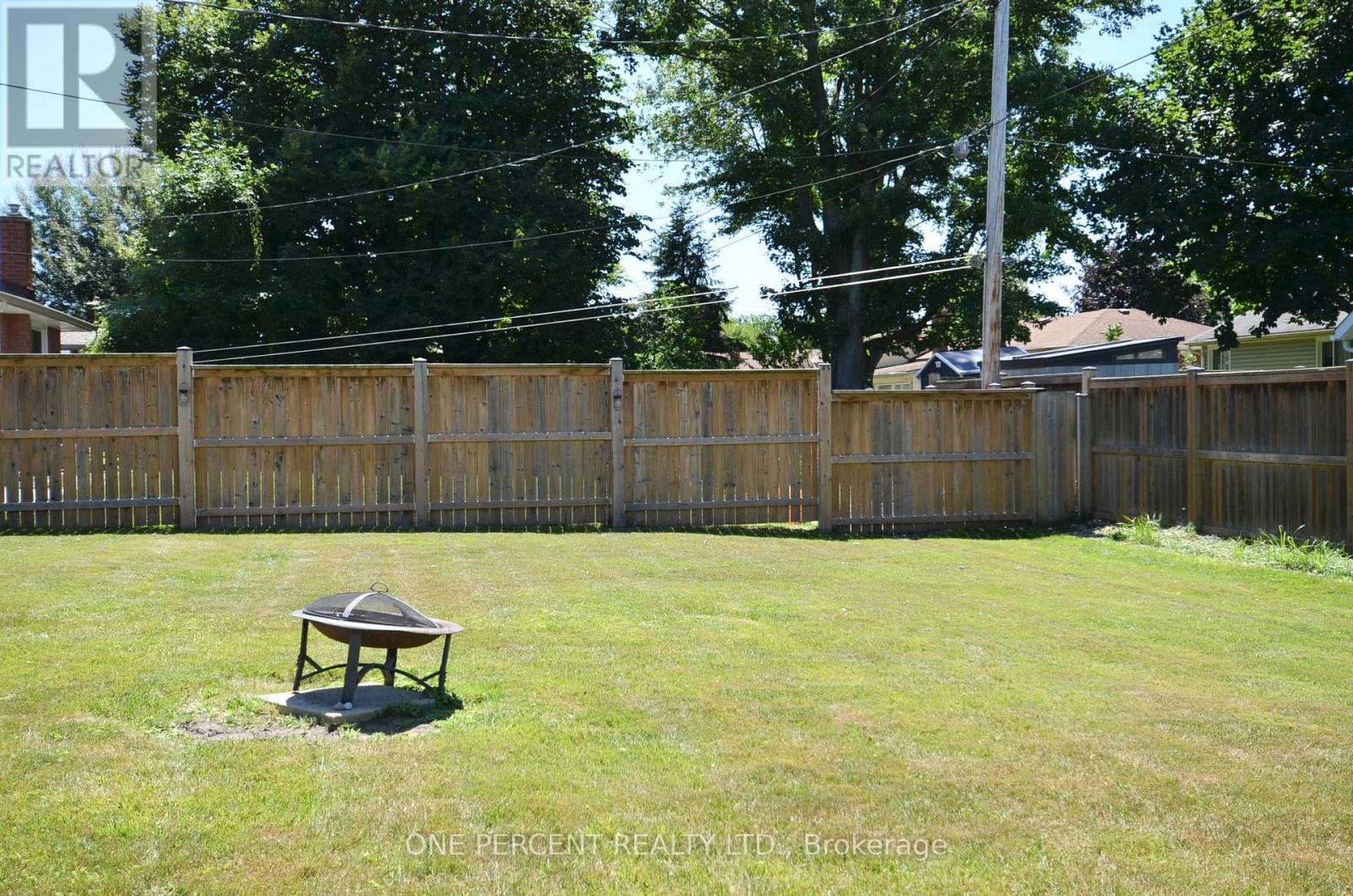 43 Loyalist Drive, Welland, Ontario  L3C 2X9 - Photo 18 - X12499762