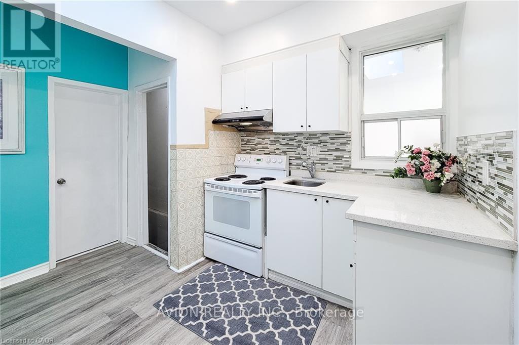 2 - 26 Barton Street W, Hamilton, Ontario  L8L 1A1 - Photo 16 - X12499774