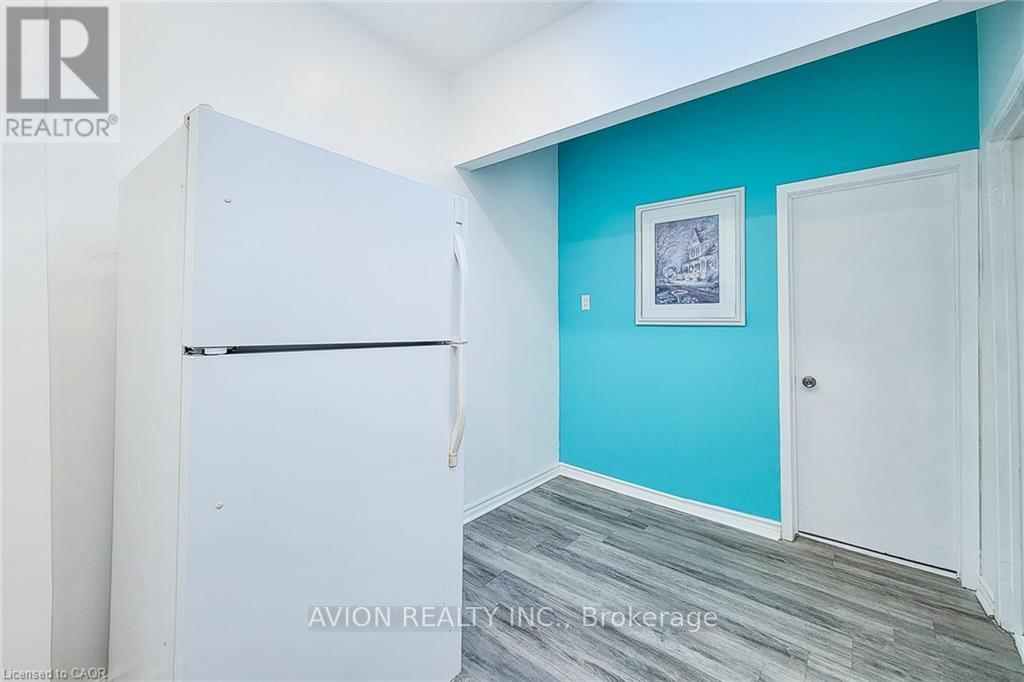 2 - 26 Barton Street W, Hamilton, Ontario  L8L 1A1 - Photo 19 - X12499774