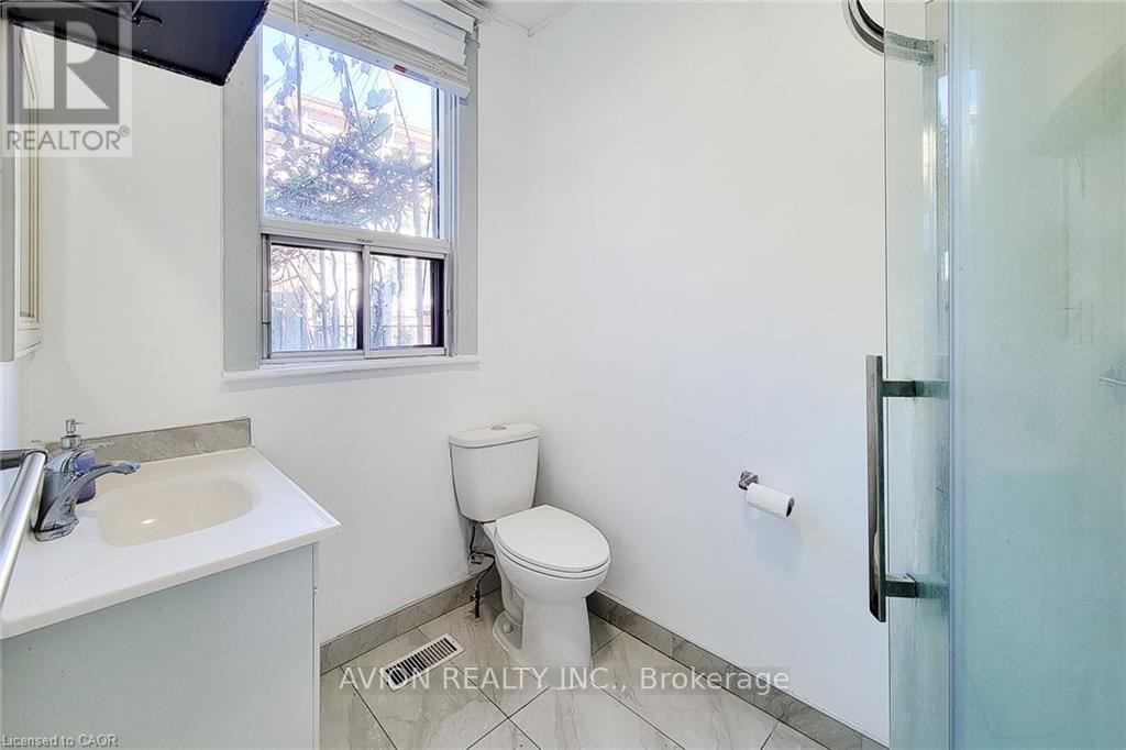 2 - 26 Barton Street W, Hamilton, Ontario  L8L 1A1 - Photo 24 - X12499774