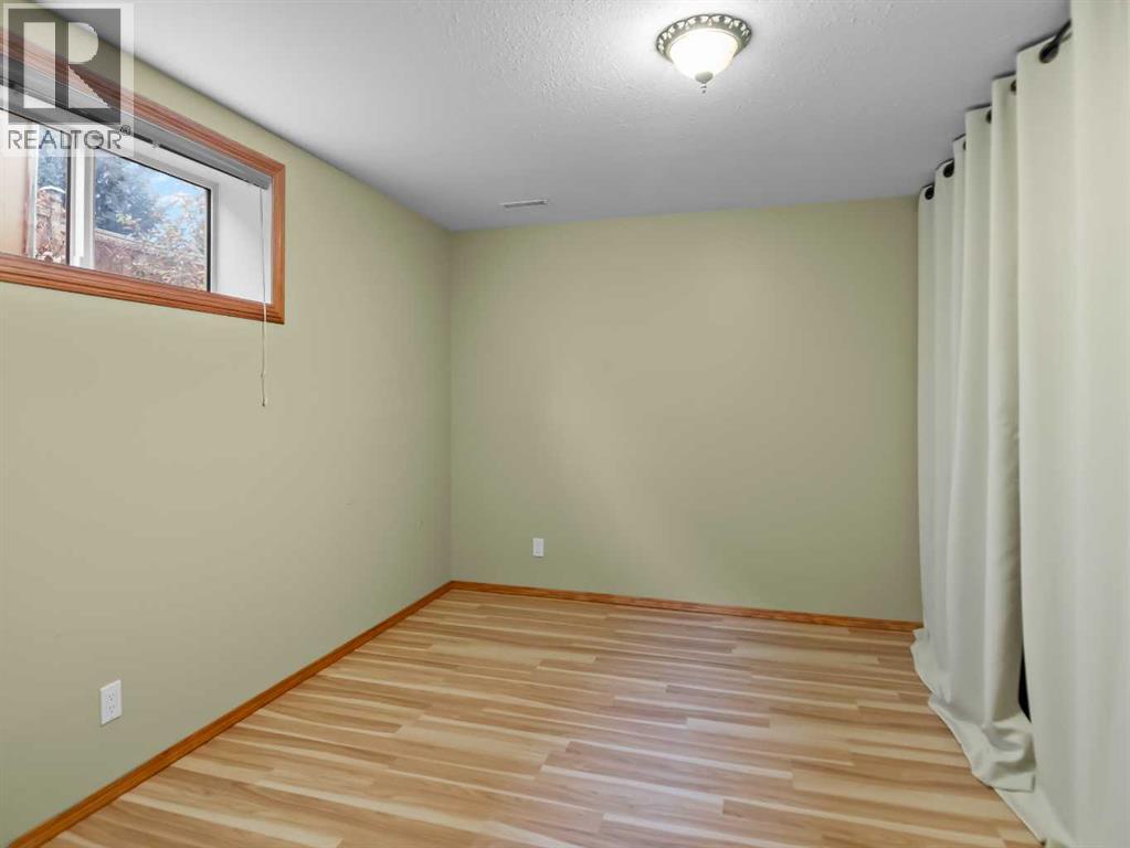 22 Ansett Crescent, Red Deer, Alberta  T4R 2L9 - Photo 31 - A2268298