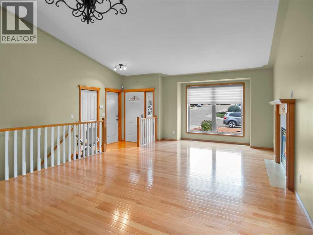 22 Ansett Crescent, Red Deer, Alberta  T4R 2L9 - Photo 6 - A2268298