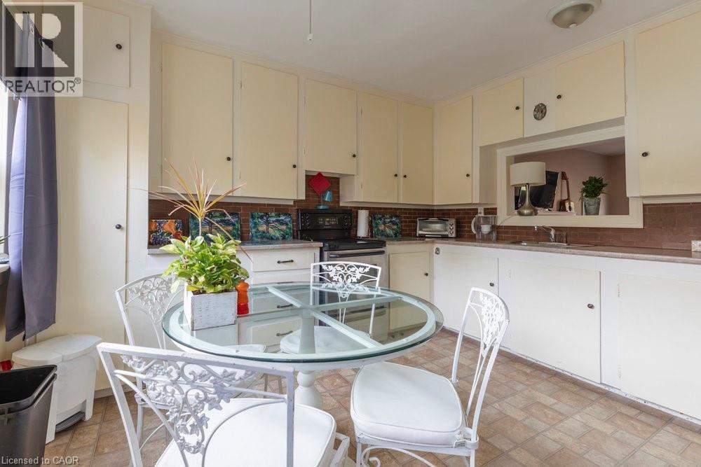 45 Market Street N, Dundas, Ontario  L9H 2Y6 - Photo 8 - 40784887