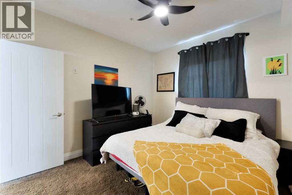 2105, 15 Sunset Square, Cochrane, Alberta  T4C 0E7 - Photo 8 - A2253678