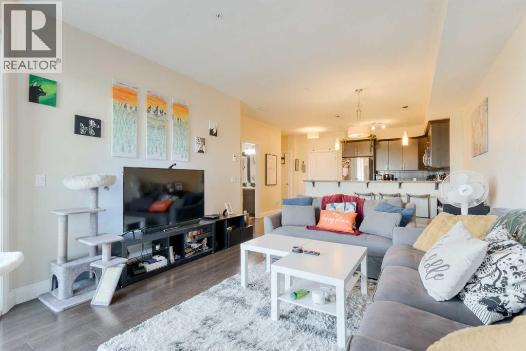 2105, 15 Sunset Square, Cochrane, Alberta  T4C 0E7 - Photo 6 - A2253678