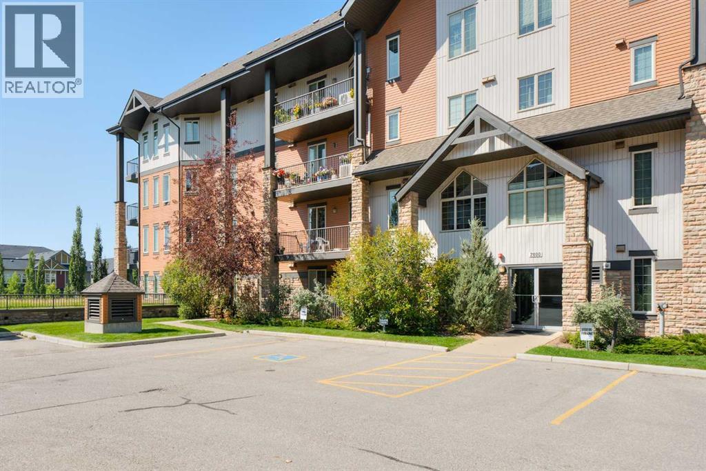 2105, 15 Sunset Square, Cochrane, Alberta  T4C 0E7 - Photo 12 - A2253678