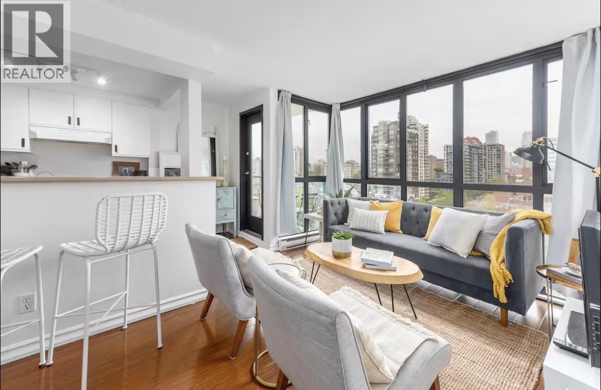 1705 907 BEACH AVENUE, vancouver, British Columbia