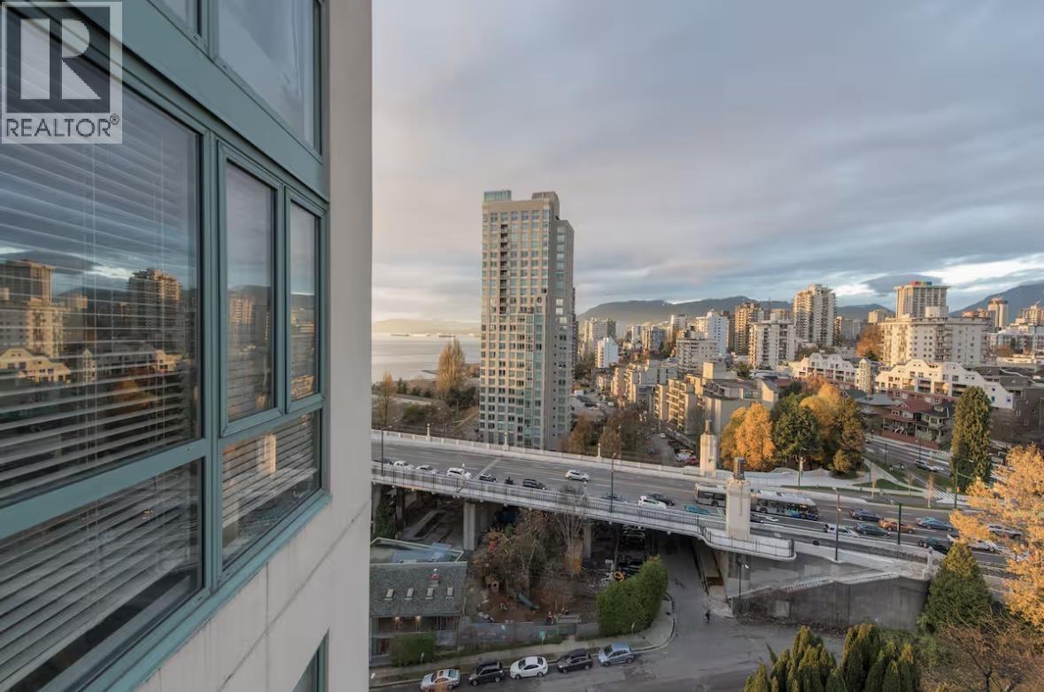 1705 907 Beach Avenue, Vancouver, British Columbia  V6G 1Y3 - Photo 11 - R3063833