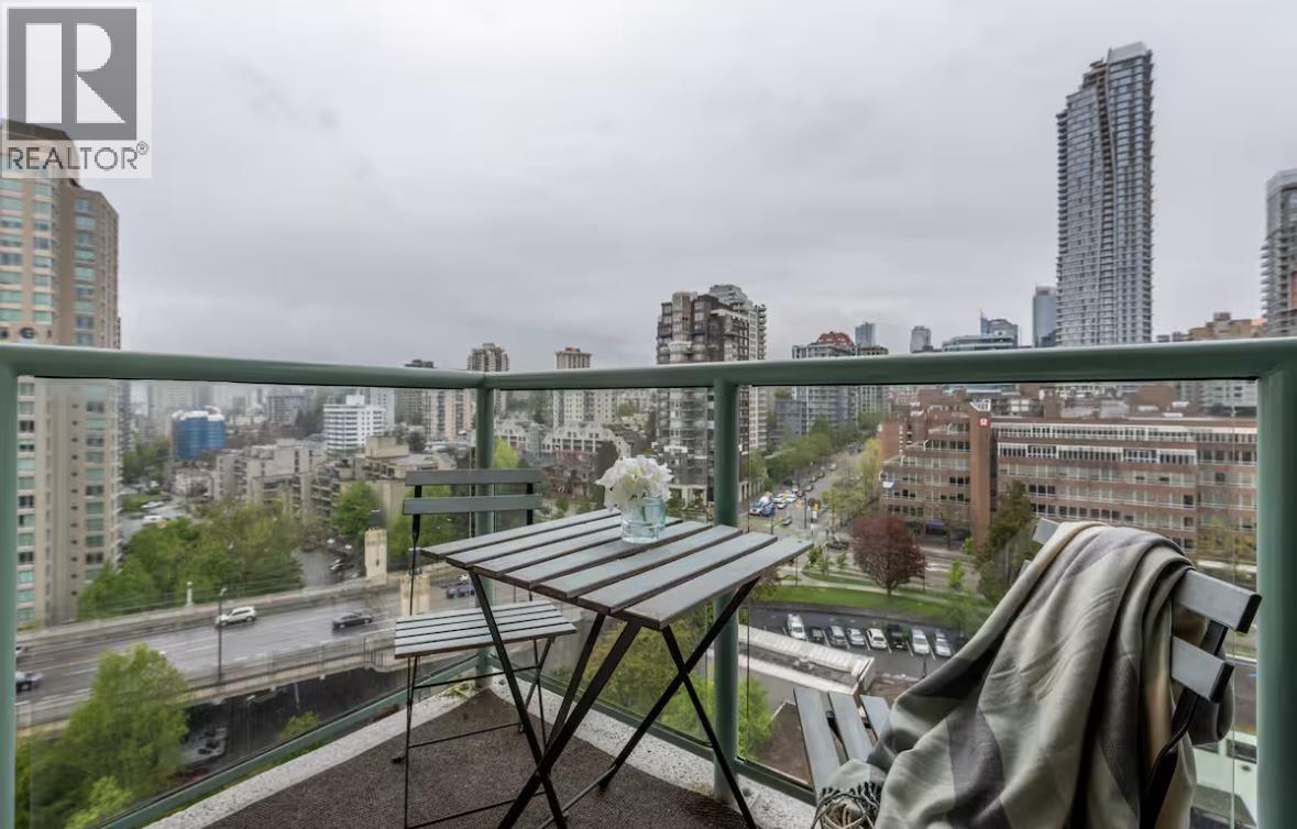 1705 907 Beach Avenue, Vancouver, British Columbia  V6G 1Y3 - Photo 14 - R3063833