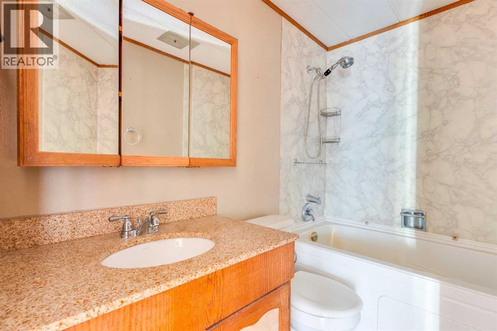 28159 Township Road 300, Rural Mountain View County, Alberta  T0M 0N0 - Photo 30 - A2259072