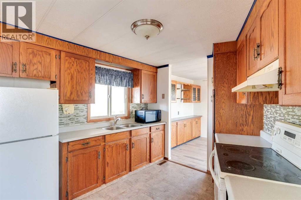 28159 Township Road 300, Rural Mountain View County, Alberta  T0M 0N0 - Photo 23 - A2259072