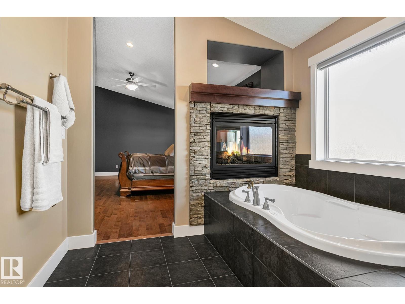 1110 Connelly Co Sw, Edmonton, Alberta  T6W 0R4 - Photo 30 - E4464395