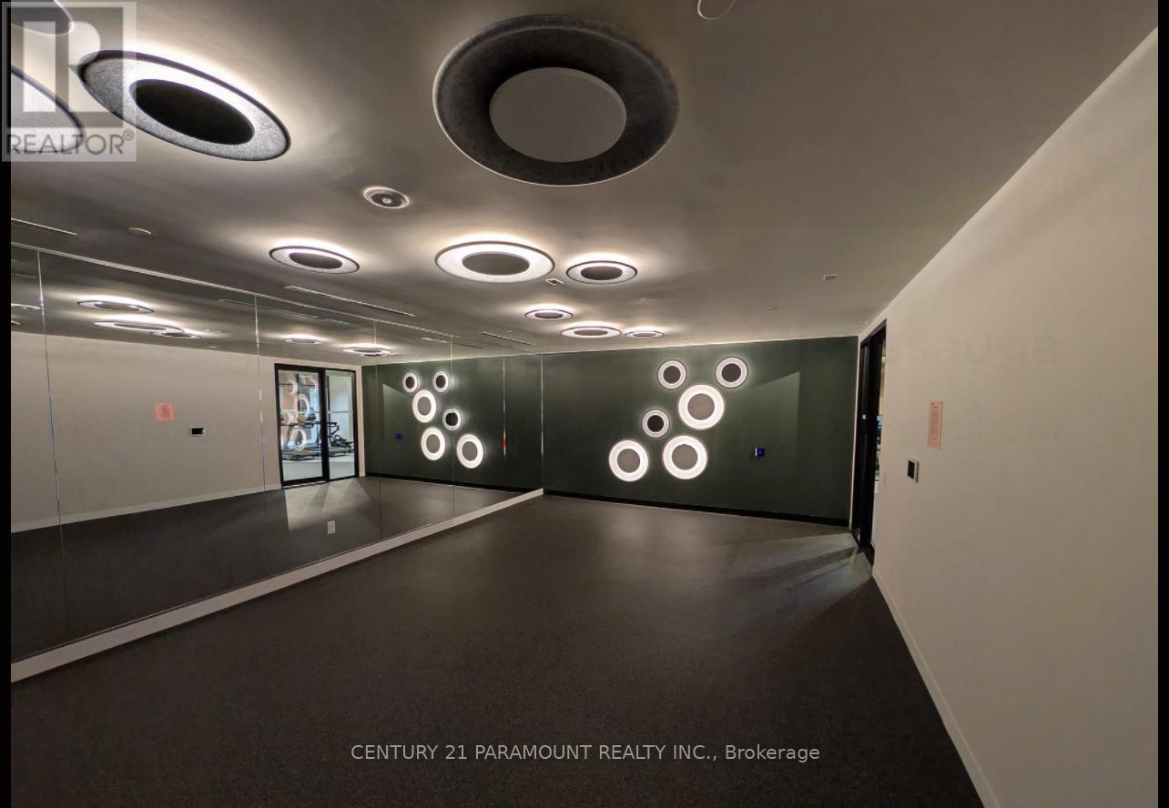 2206 - 2495 Eglinton Avenue W, Mississauga, Ontario  L5M 2V8 - Photo 4 - W12497954