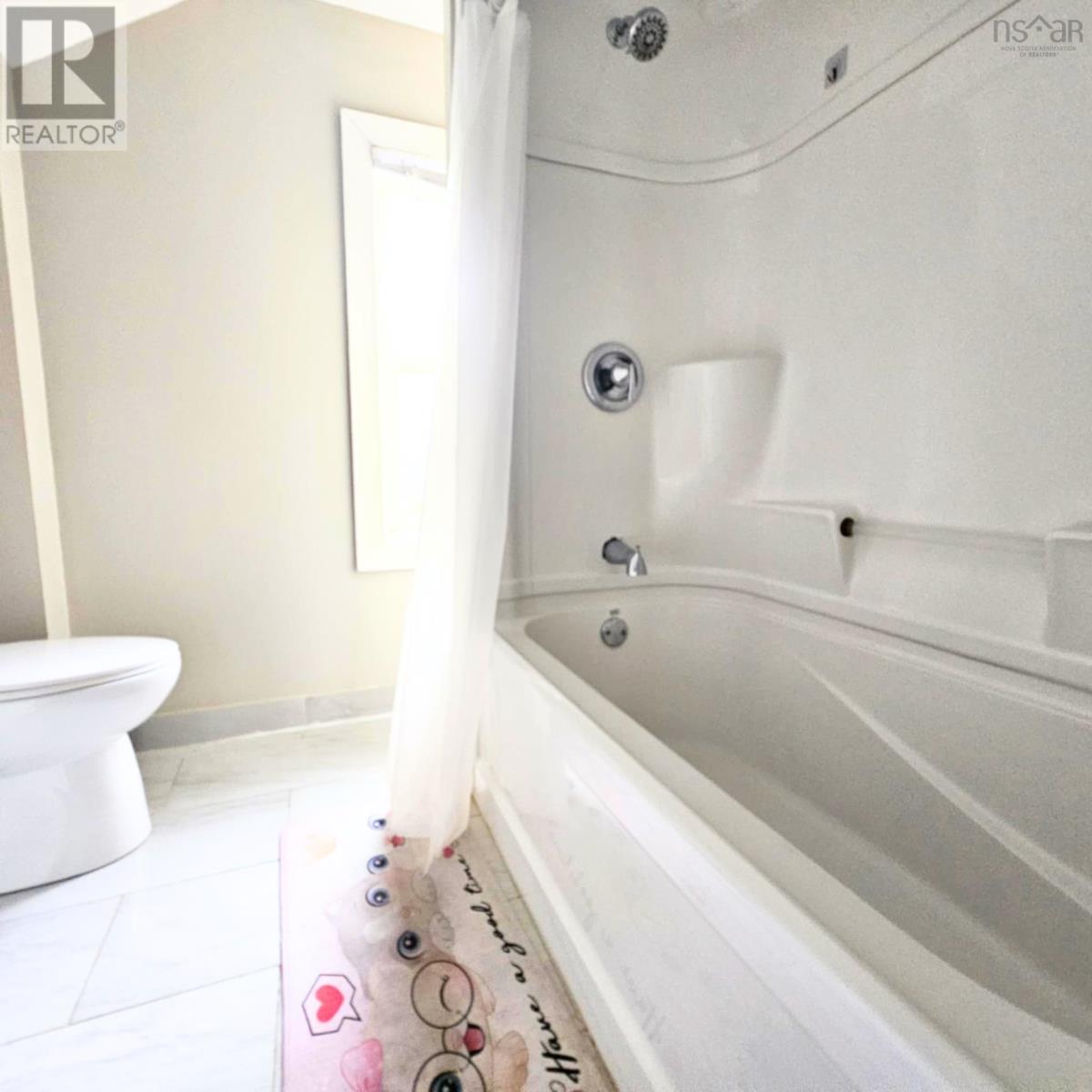 417 Chestnut Drive, Sydney, Nova Scotia  B1P 4Z1 - Photo 13 - 202527060